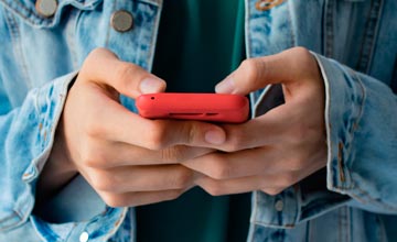 Adicciones Tecnológicas en Adolescentes