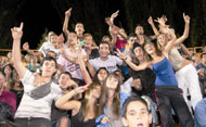 Grupo de jóvenes (Se abre en ventana nueva)