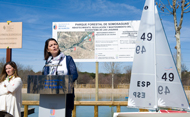 La alcaldesa de Pozuelo en la inauguración de las Lagunas del Parque Forestal de Somosaguas (Se abre en ventana nueva)
