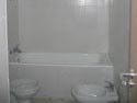 Baño de uno de los edificios de la promoción Mirador IV (Se abre en ventana nueva)