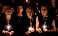 Mujeres durante la procesión (Se abre en ventana nueva)