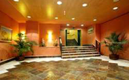 Hall del Hotel Pozuelo (Se abre en ventana nueva)