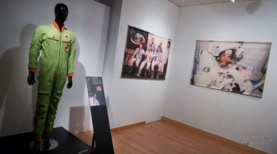 Exposición vida de astronautas